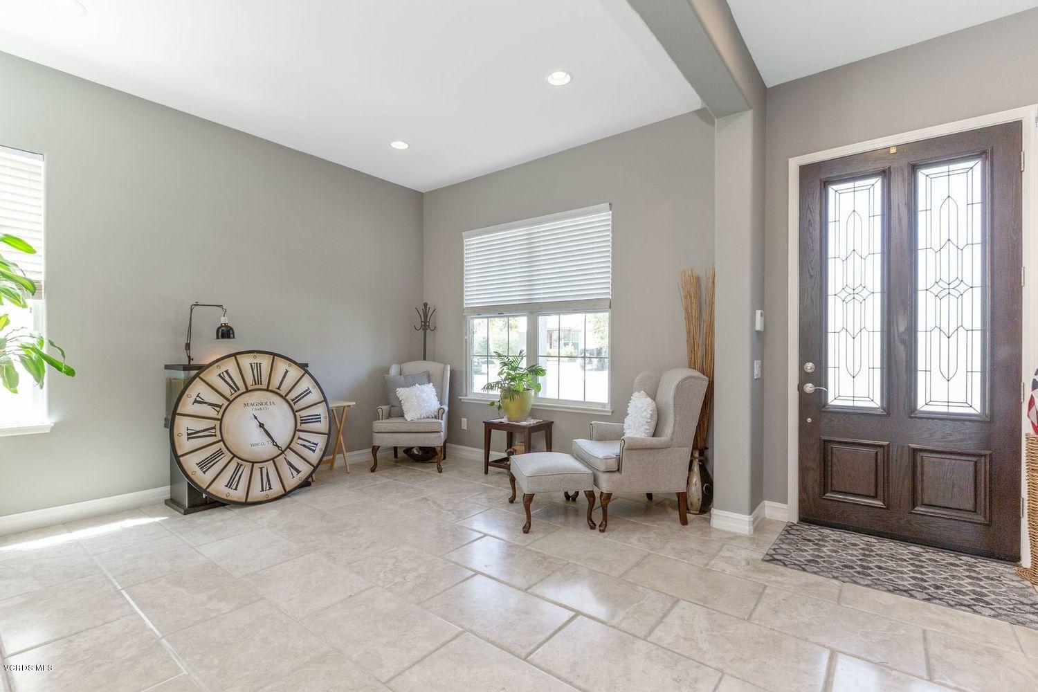 4948 Corral Street Simi Valley, CA 93063 - Photo 2 of 41 002_4948-corral-1-004