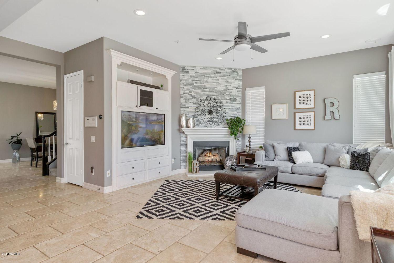 4948 Corral Street Simi Valley, CA 93063 - Photo 13 of 41 013_4948-corral-2-013