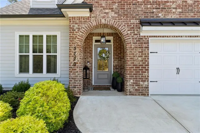 $459,900 | 5220 Parkwood Drive, Flowery Branch, GA 30542
