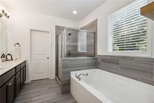 $459,900 | 5220 Parkwood Drive, Flowery Branch, GA 30542