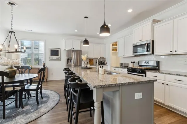 $459,900 | 5220 Parkwood Drive, Flowery Branch, GA 30542