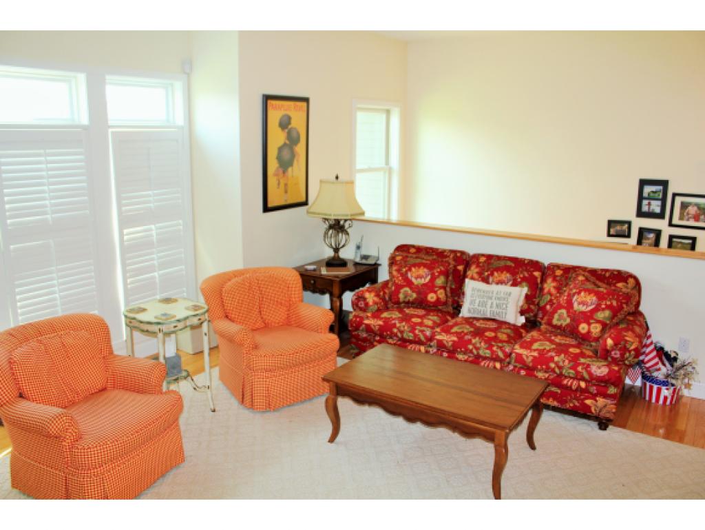47 Otter Road, Unit A Hartford, VT 05059 - Photo 7 of 28 Gallery Image 7