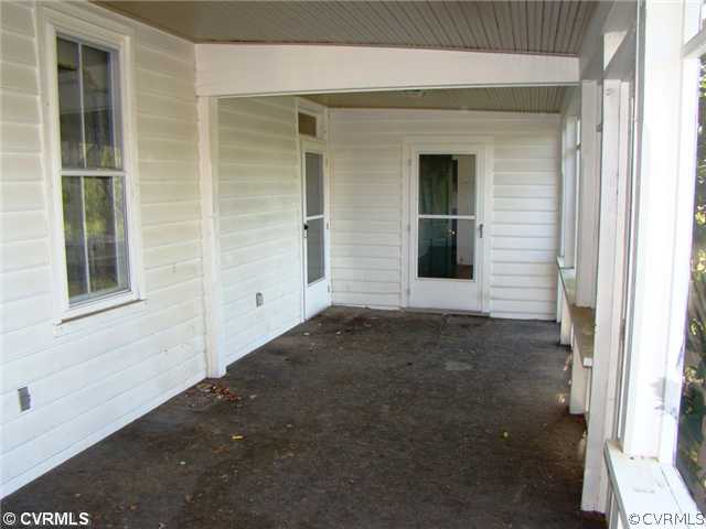 11461 Heritage Farm Road Saluda, VA 23149 - Photo 12 of 12 Porch