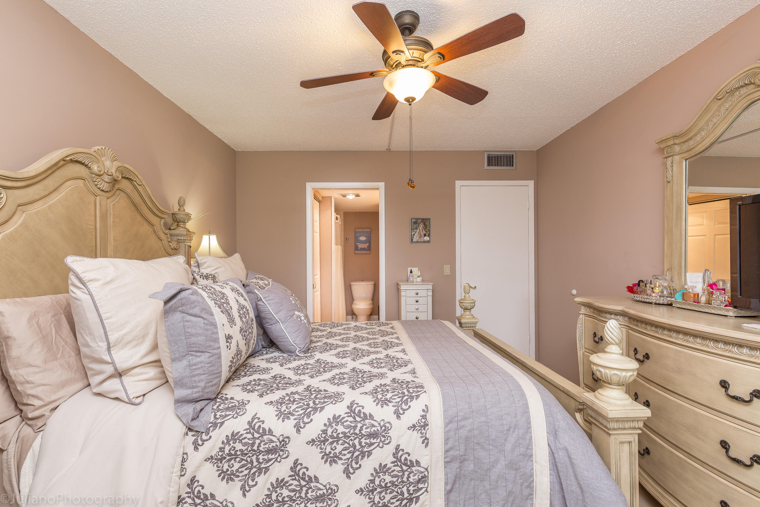 2031 Newcastle, Unit B Boca Raton, FL 33434 - Photo 13 of 43 MASTER BEDROOM
