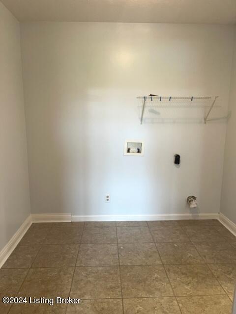 7922 Loretto Road Loretto, KY 40037 - Photo 30 of 35 Large utility room