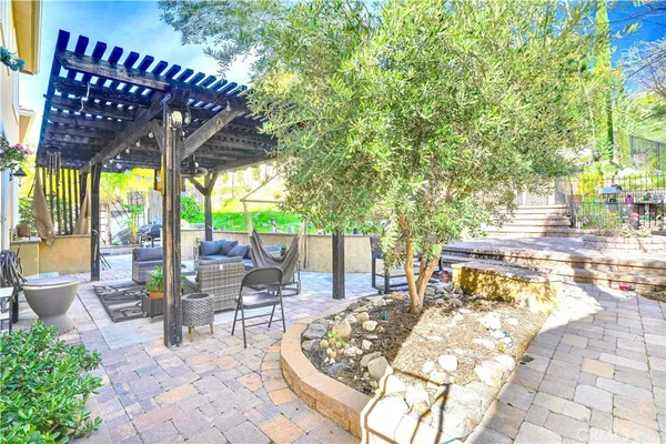 $980,000 | 15717 Alia Court, Canyon Country, CA 91387