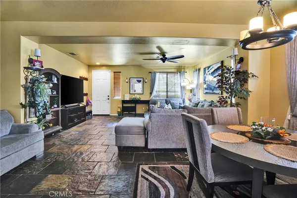 $980,000 | 15717 Alia Court, Canyon Country, CA 91387