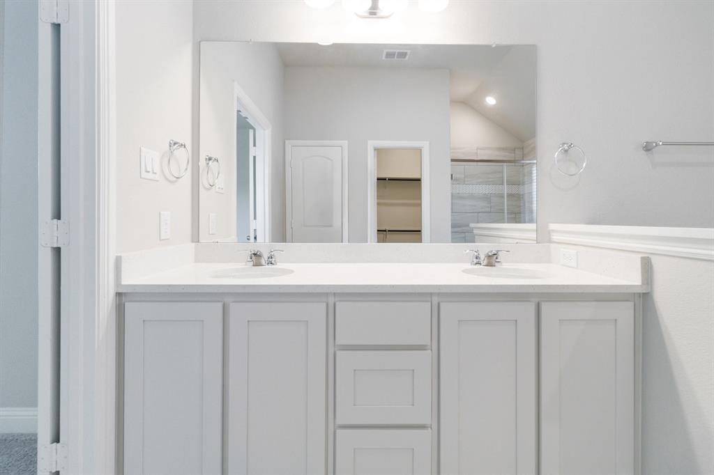 1224 Moon Rnch Road Royse City, TX 75189 - Photo 13 of 19 13_McKinney Representative Photo