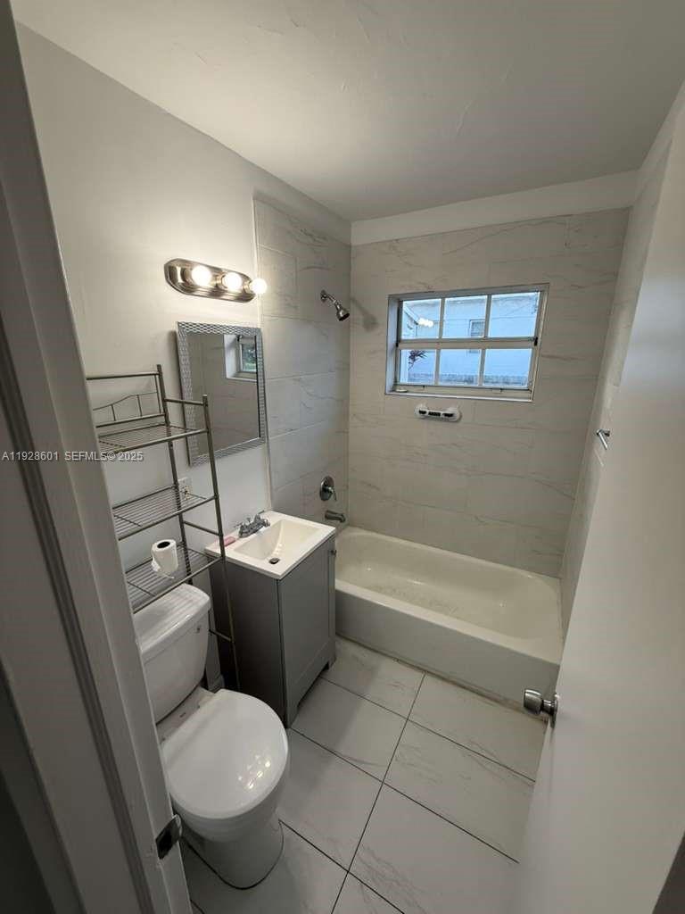 2882 Southwest 16th Street, Unit 2882 Miami, FL 33145 - Photo 23 of 43