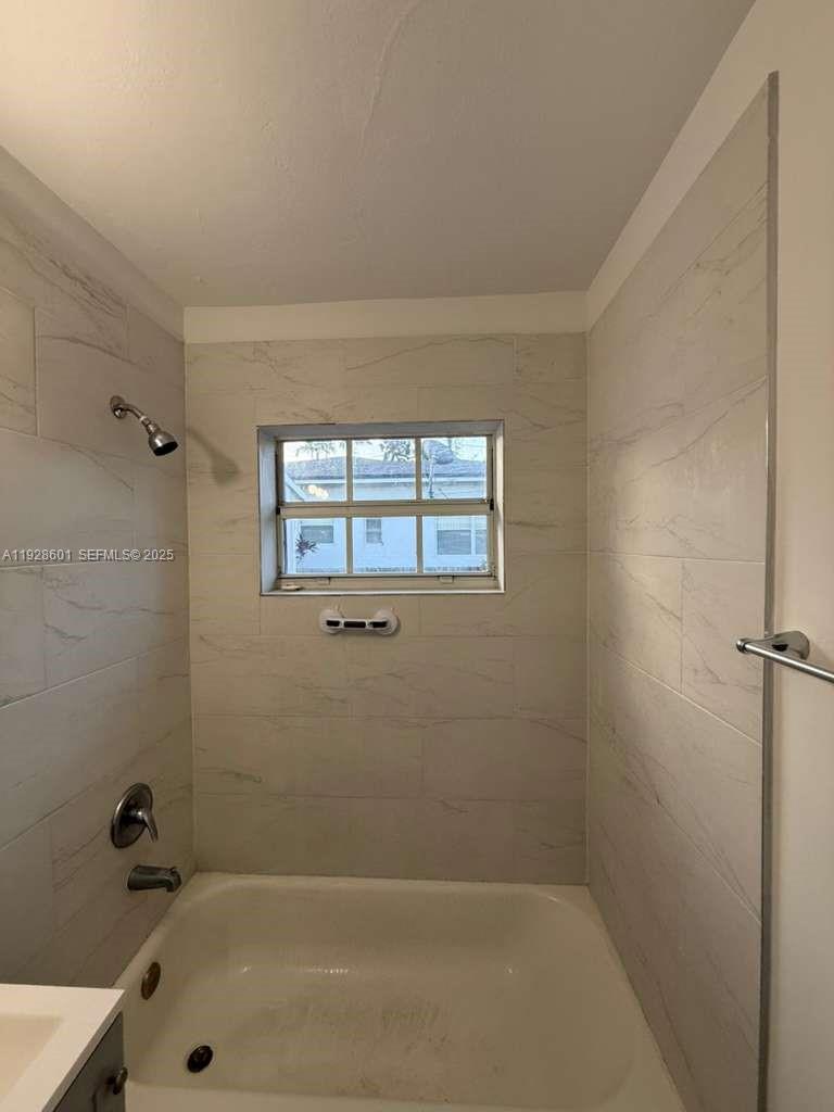 2882 Southwest 16th Street, Unit 2882 Miami, FL 33145 - Photo 24 of 43