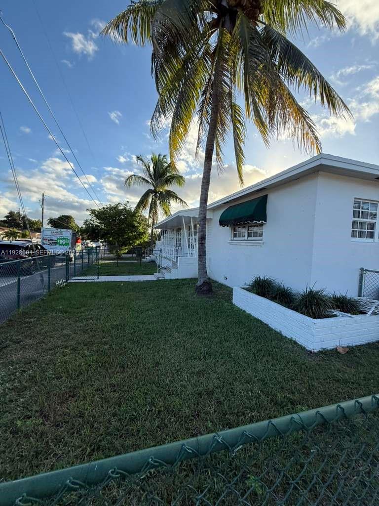 2882 Southwest 16th Street, Unit 2882 Miami, FL 33145 - Photo 41 of 43