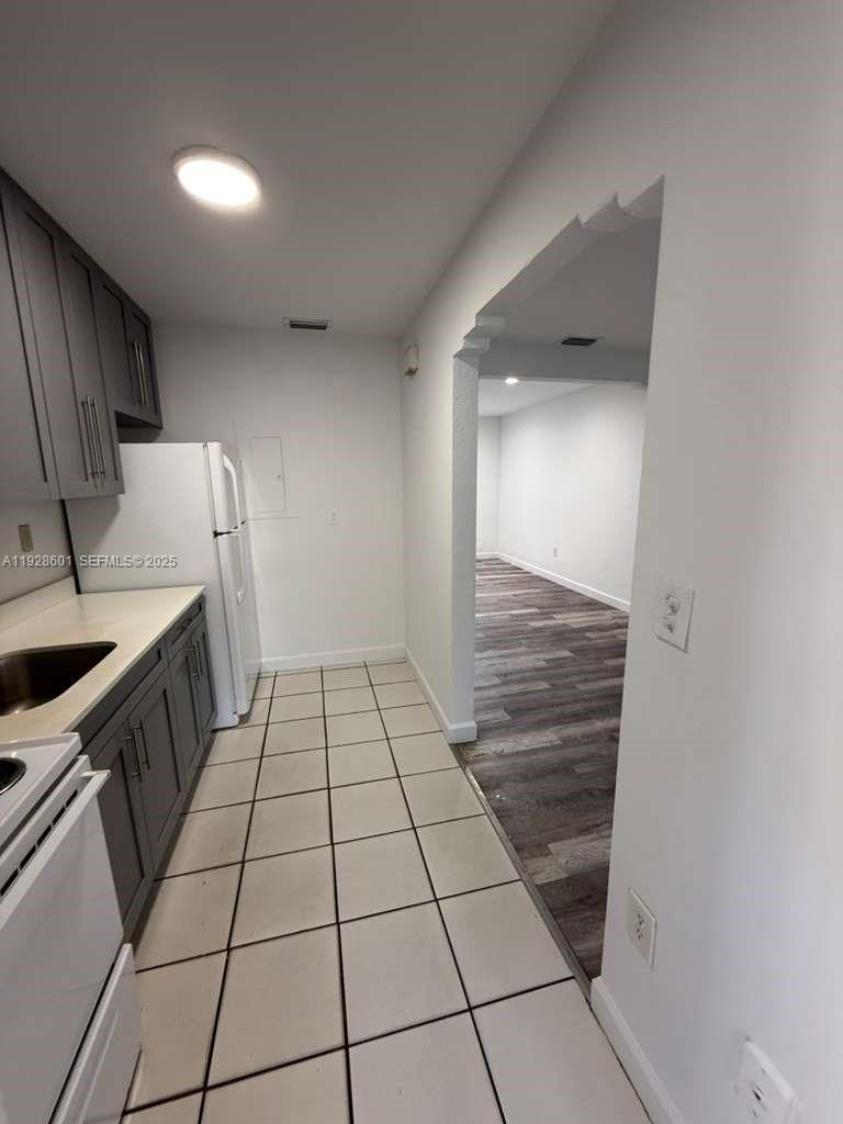2882 Southwest 16th Street, Unit 2882 Miami, FL 33145 - Photo 7 of 43
