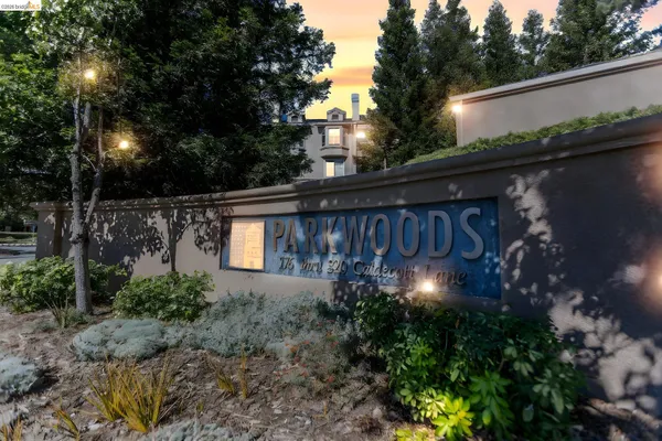 $499,000 | 220 Caldecott Lane, Unit 207, Oakland, CA 94618