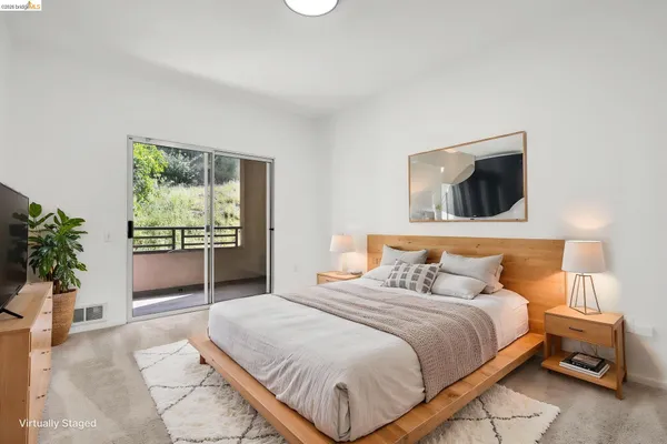 $499,000 | 220 Caldecott Lane, Unit 207, Oakland, CA 94618