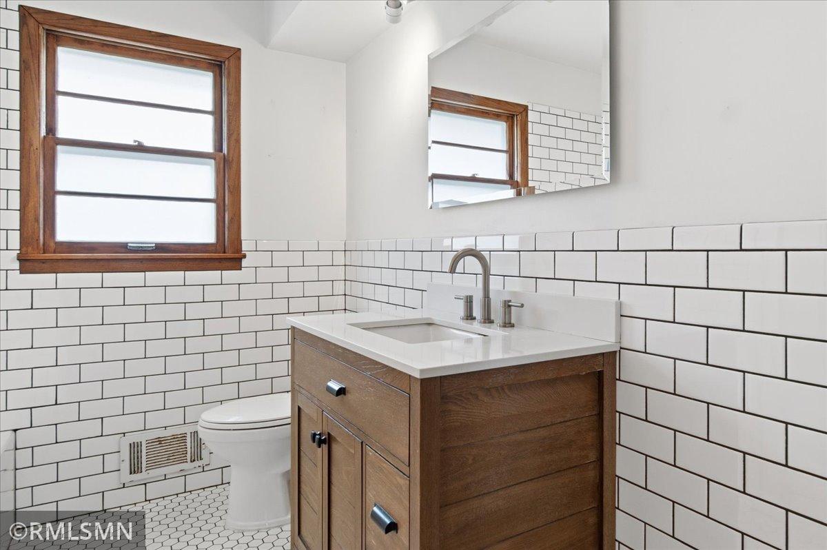 1769 Lake Street St. Paul, MN 55113 - Photo 51 of 65