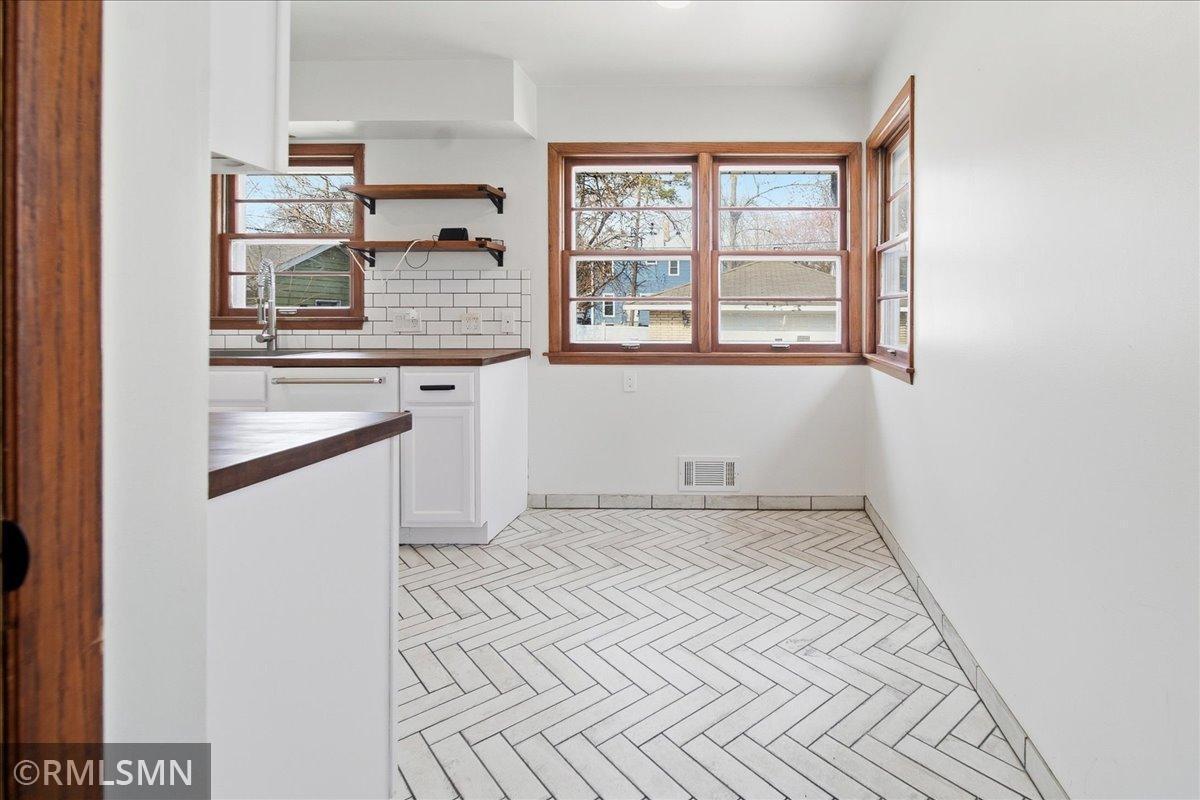 1769 Lake Street St. Paul, MN 55113 - Photo 10 of 65