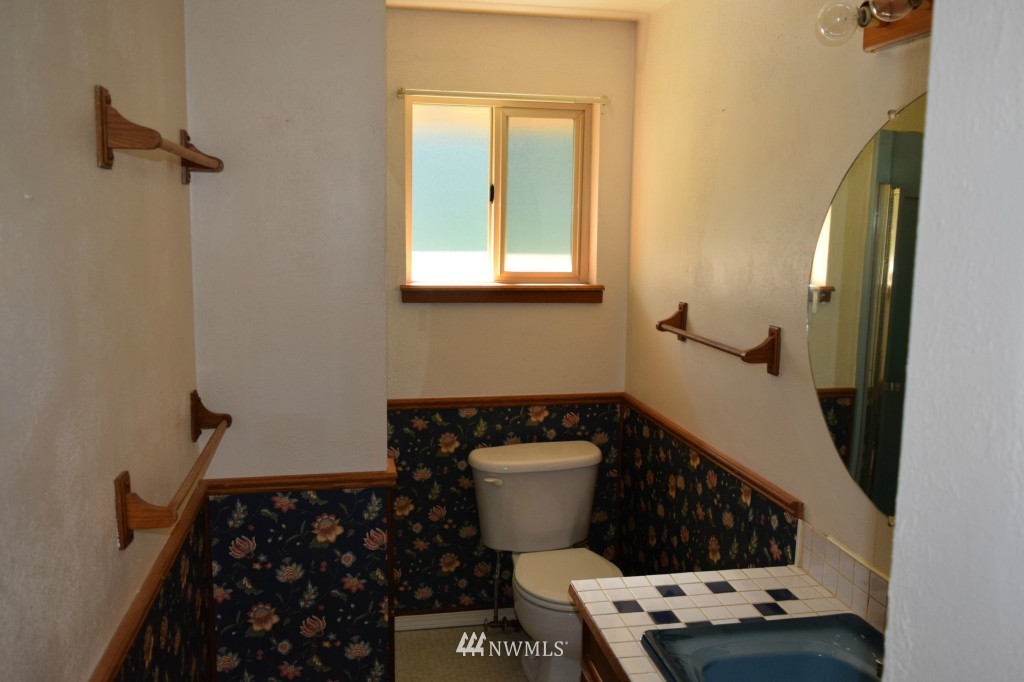 12727 Alexander Road Everett, WA 98204 - Photo 17 of 19 Gallery Image 17