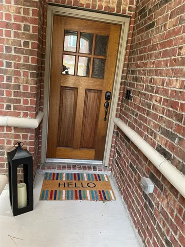 a view of an outdoor space