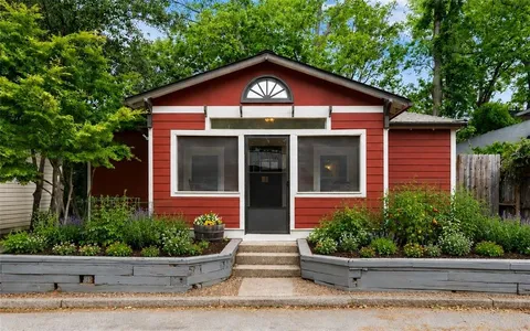 $549,900 | 209 Hampshire Avenue, Decatur, GA 30030