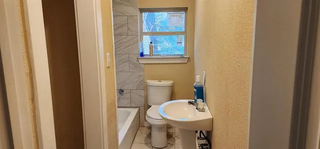 $175,000 | 1408 South Fitzhugh Avenue, Dallas, TX 75223