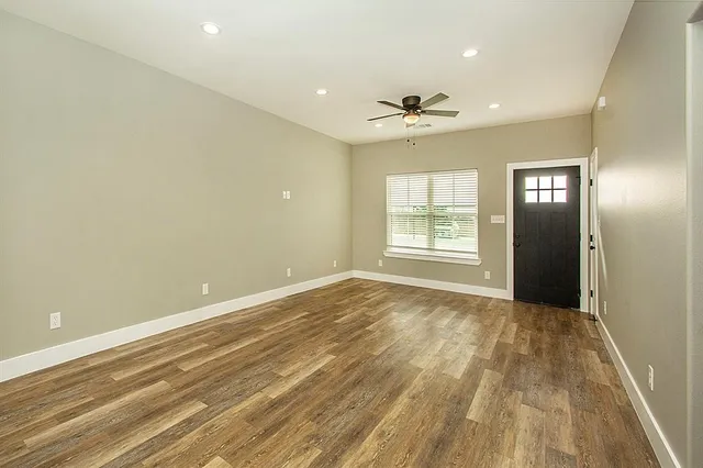 $1,450 | 20496 Us Highway, Unit A, Whitesboro, TX 76273