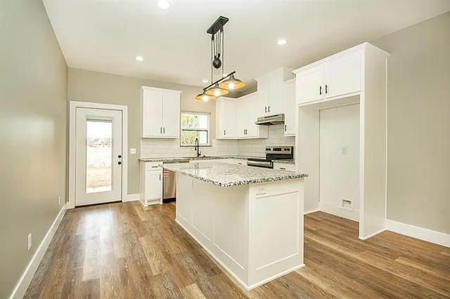 $1,450 | 20496 Us Highway, Unit A, Whitesboro, TX 76273