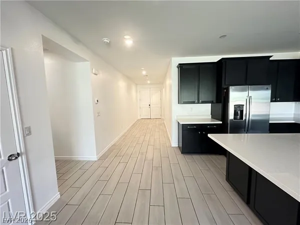 $3,020 | 9565 Camelback Creek Drive, Las Vegas, NV 89178