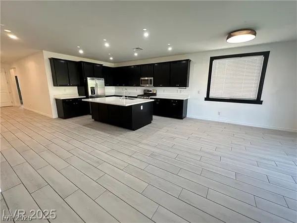 $3,020 | 9565 Camelback Creek Drive, Las Vegas, NV 89178