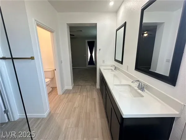 $3,020 | 9565 Camelback Creek Drive, Las Vegas, NV 89178