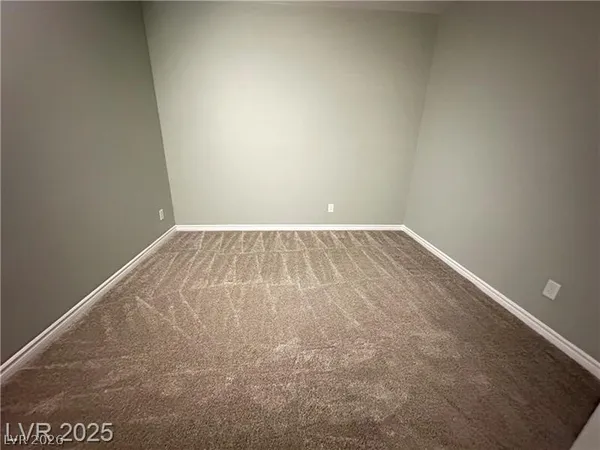 $3,020 | 9565 Camelback Creek Drive, Las Vegas, NV 89178