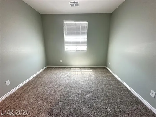 $3,020 | 9565 Camelback Creek Drive, Las Vegas, NV 89178