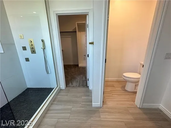 $3,020 | 9565 Camelback Creek Drive, Las Vegas, NV 89178