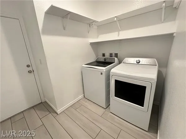 $3,020 | 9565 Camelback Creek Drive, Las Vegas, NV 89178