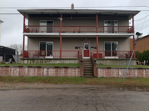 451 Burnside Avenue Woonsocket, RI 02895 - Photo 1 of 4