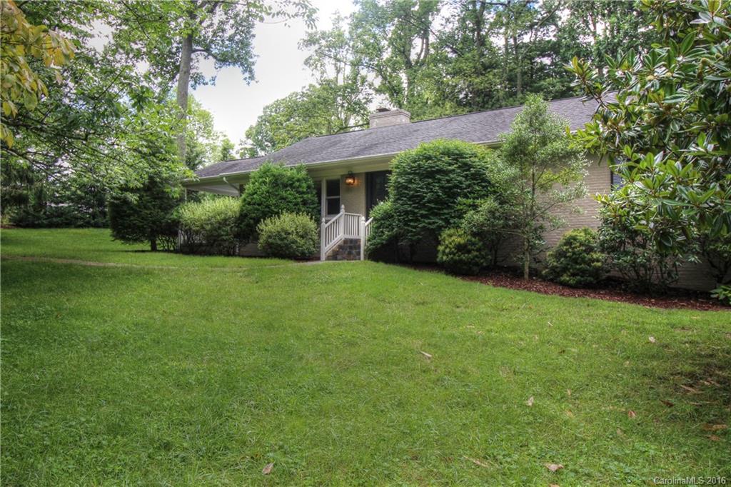 5 Woodcrest Road, Unit 13 Asheville, NC 28804 - Photo 3 of 23 Gallery Image 3