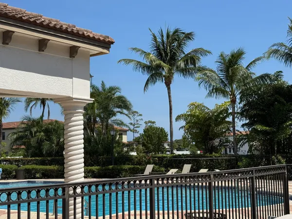 $2,800 | 2037 Oysterwood Lane, Riviera Beach, FL 33410