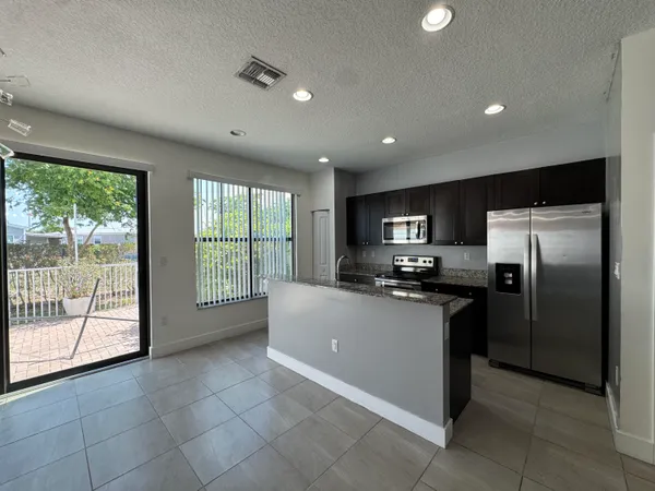 $2,800 | 2037 Oysterwood Lane, Riviera Beach, FL 33410