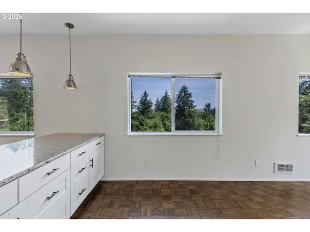 $550,000 | 2689 Cupola Drive, Eugene, OR 97403