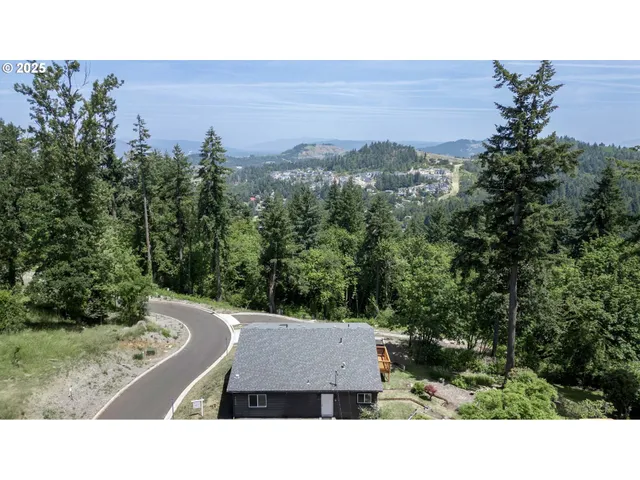 $550,000 | 2689 Cupola Drive, Eugene, OR 97403
