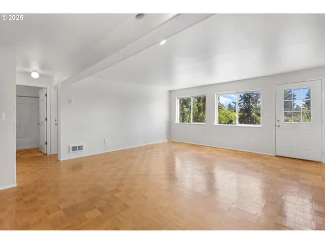 $550,000 | 2689 Cupola Drive, Eugene, OR 97403