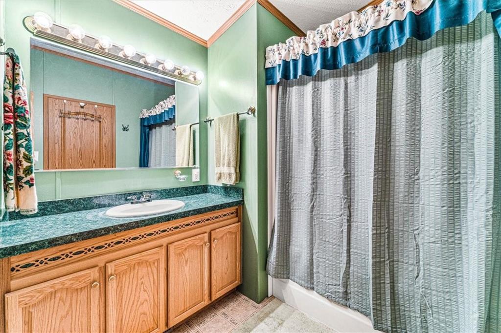 562 South Maysville Road Transfer, PA 16154 - Photo 14 of 21 Gallery Image 14