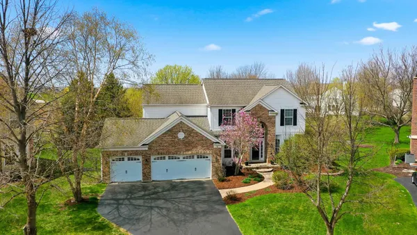 $615,000 | 6 Reedsworth Court, Algonquin, IL 60102