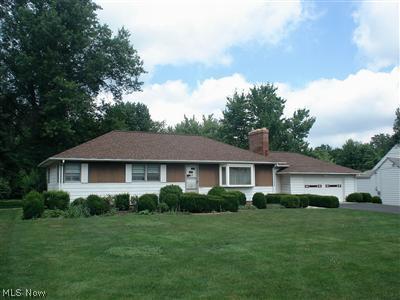 6713 Seneca Road Cleveland, OH 44143 - Photo 1 of 22 Gallery Image 1