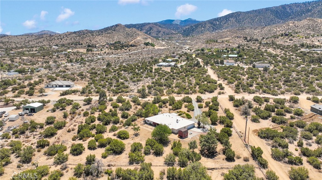 1220 Hollister Road Pinon Hills, CA 92372 - Photo 45 of 49