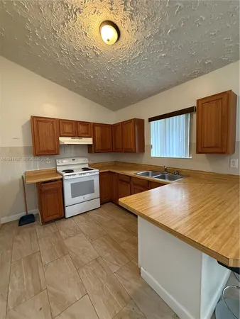 $2,500 | 13628 Southwest 287th Lane, Homestead, FL 33033