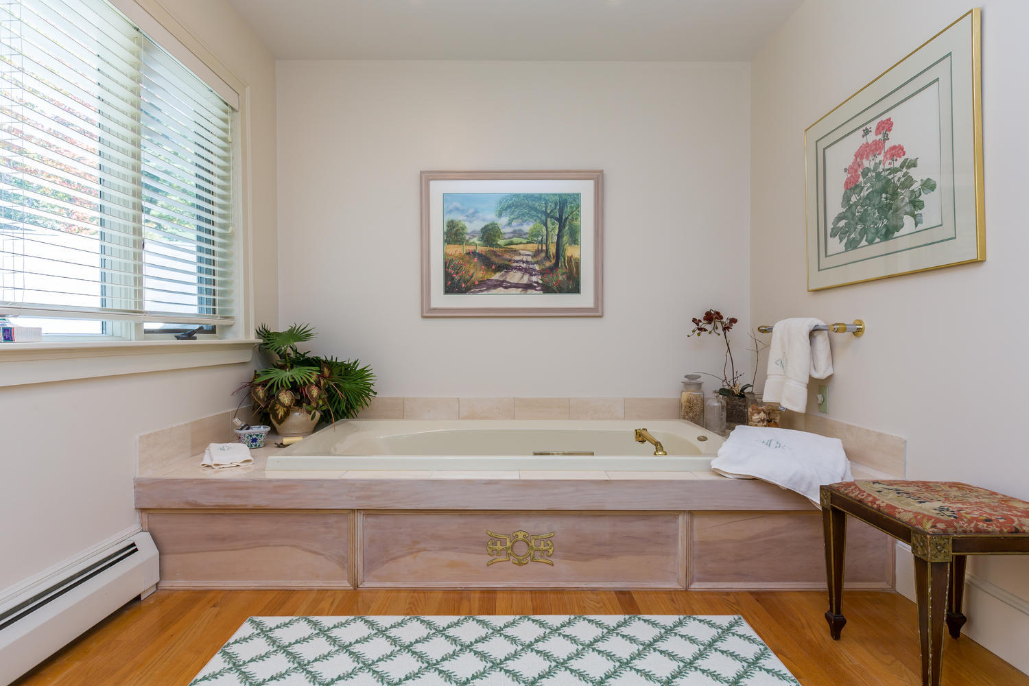 26 Ledge Road Cumberland Foreside, ME 04110 - Photo 28 of 35 master bath