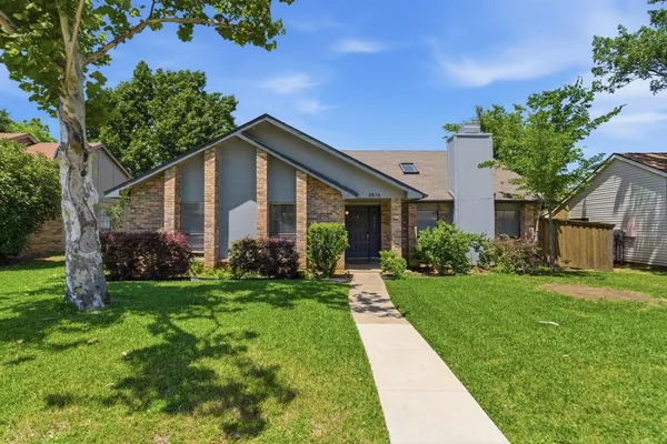 $2,600 | 2816 Chelsea Lane, Flower Mound, TX 75028