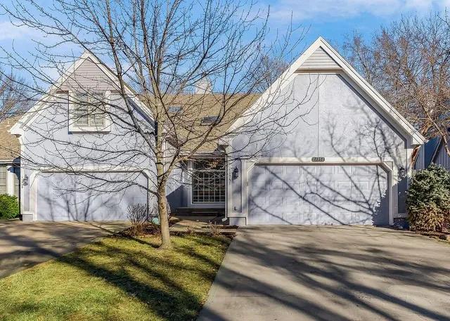 $390,000 | 11951 Slater Street, Overland Park, KS 66213