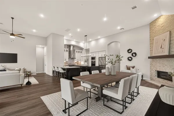 $650,000 | 8818 Blue Grotto Lane, Manvel, TX 77578