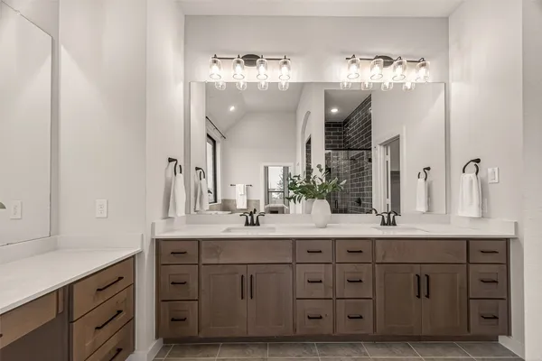 $650,000 | 8818 Blue Grotto Lane, Manvel, TX 77578